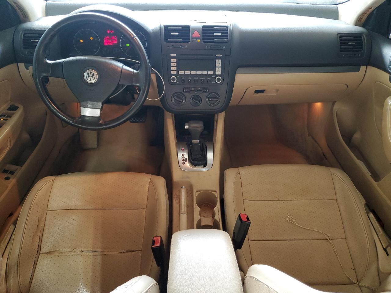 Volkswagen Jetta Se Image 12