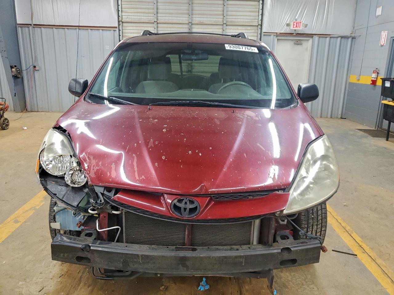 Toyota Sienna Ce Image 5