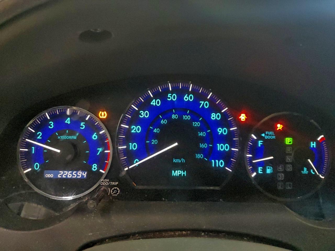 Toyota Sienna Ce Image 8