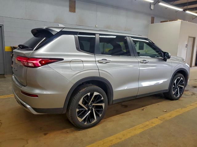 Mitsubishi Outlander Se Image 5