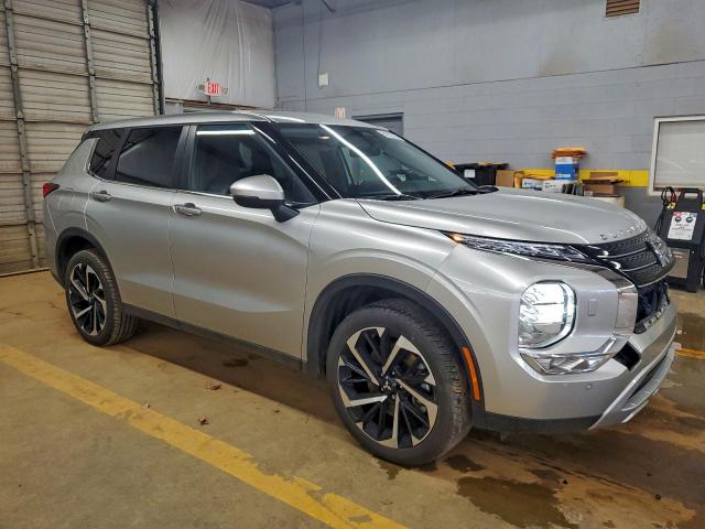 Mitsubishi Outlander Se Image 4