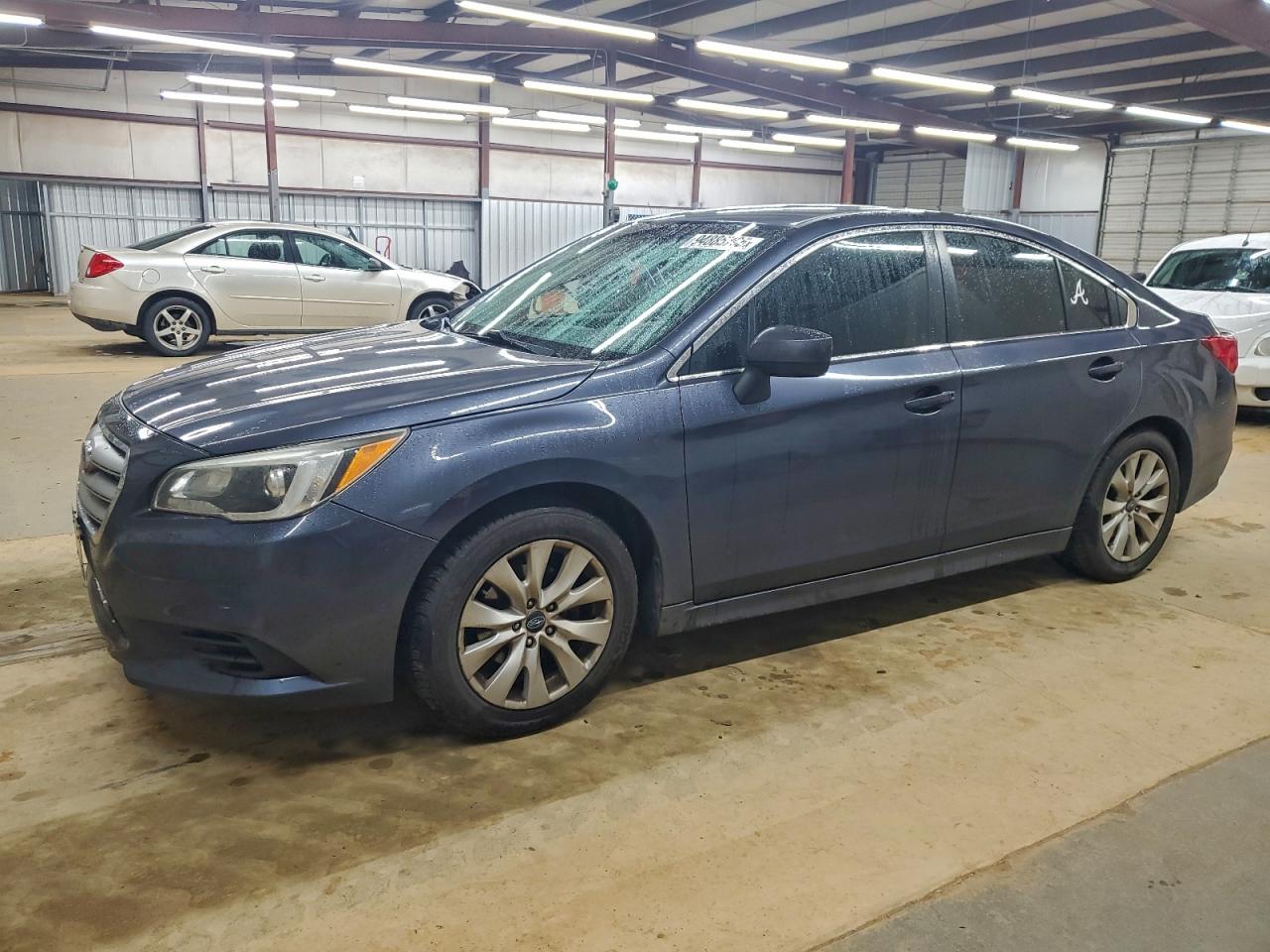 Subaru Legacy 2.5i Premium Image 1