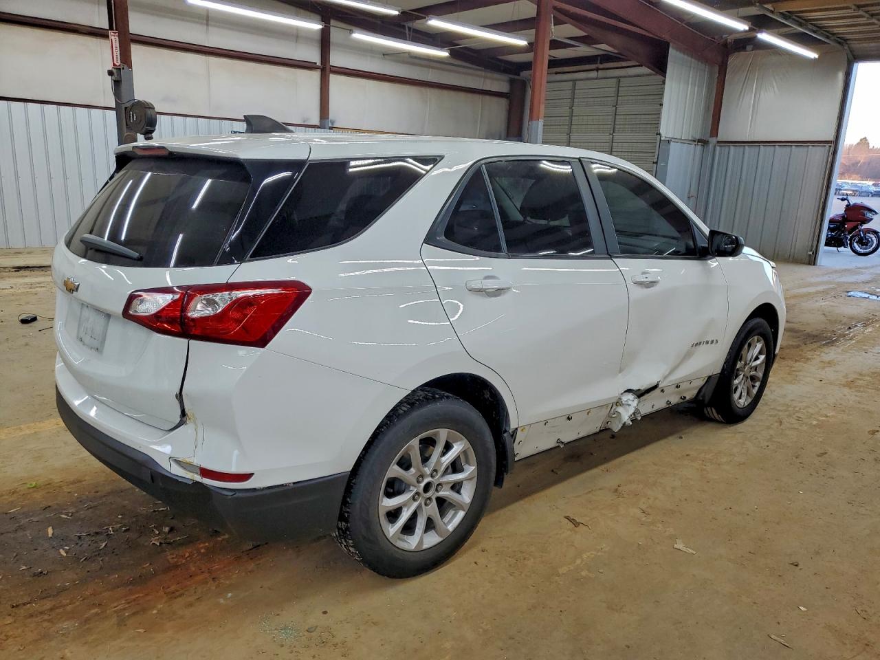 Chevrolet Equinox Ls Image 12