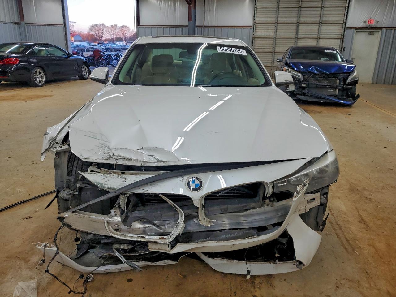 BMW 3 Series I Image 10