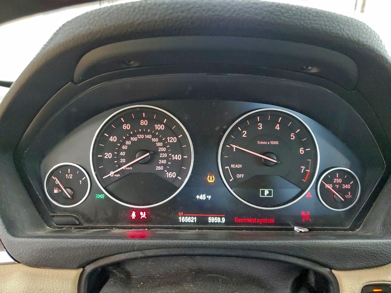 BMW 3 Series I Image 12