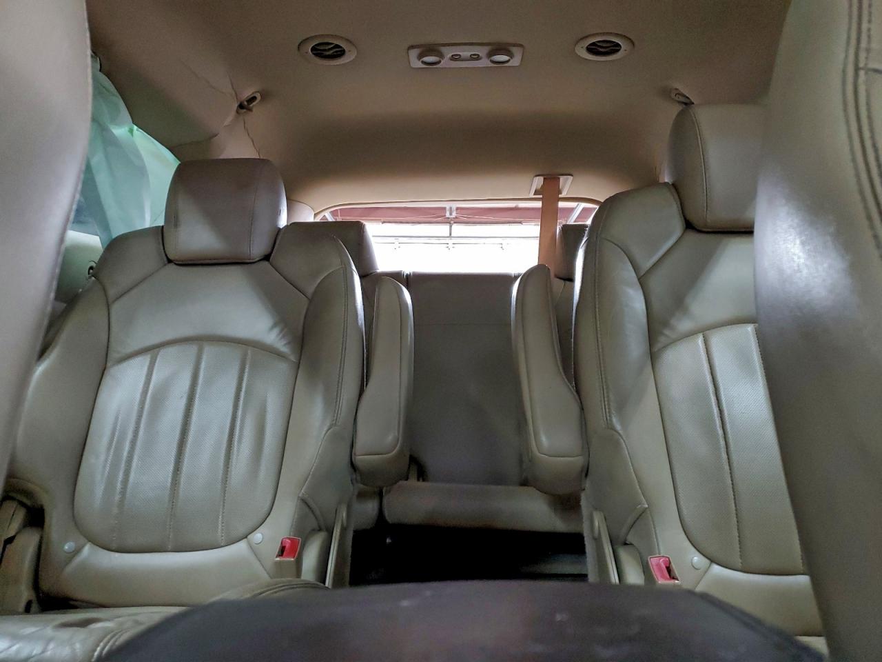 Buick Enclave Cxl Image 12