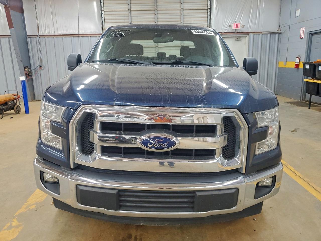 Ford F-150 Supercrew Image 4