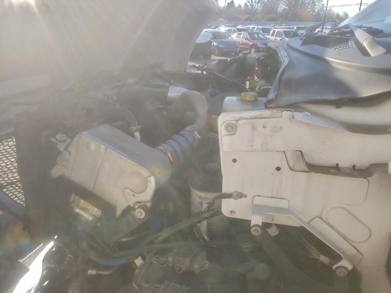 Ford F-650 Super Duty Image 10