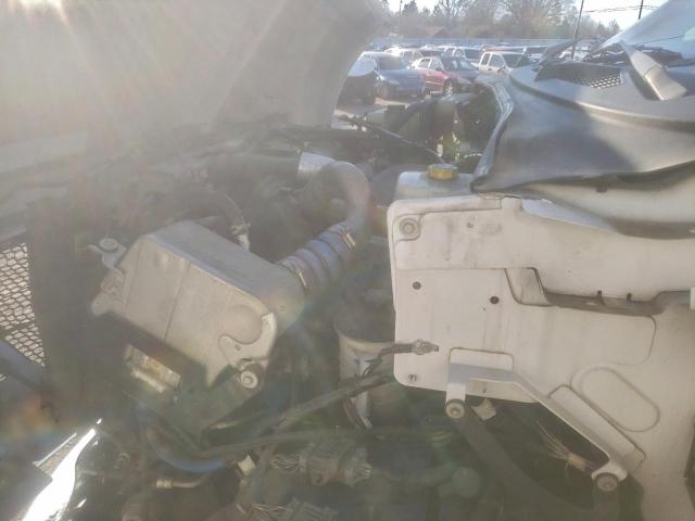 Ford F-650 Super Duty Image 10