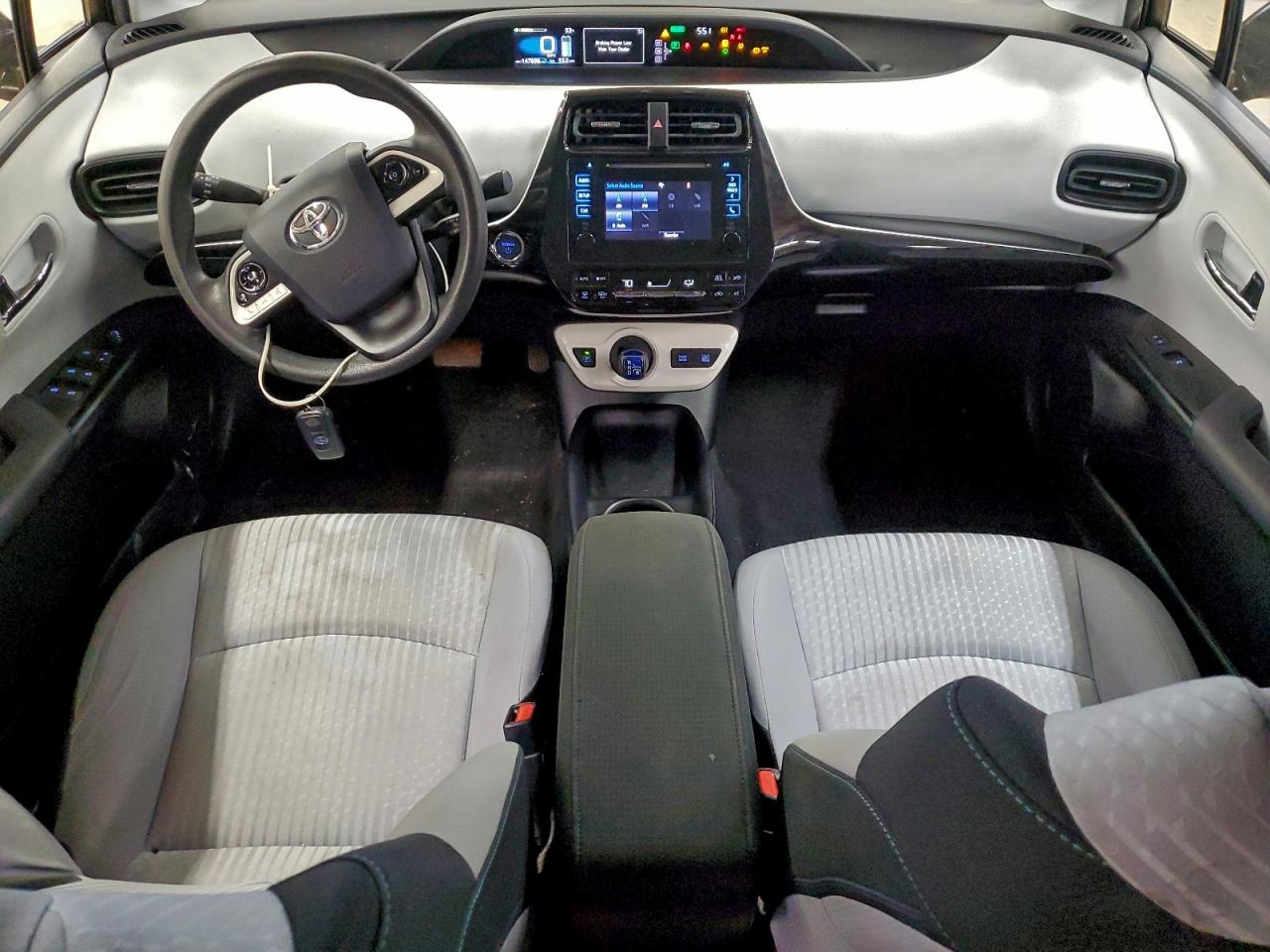 Toyota Prius Image 3