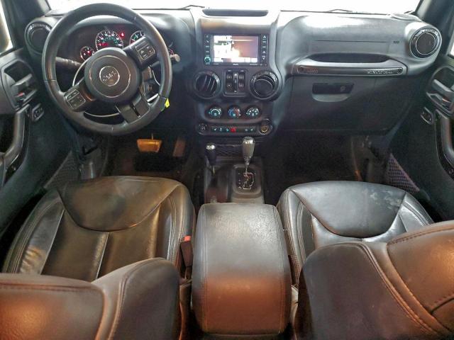 Jeep Wrangler Sahara Image 12