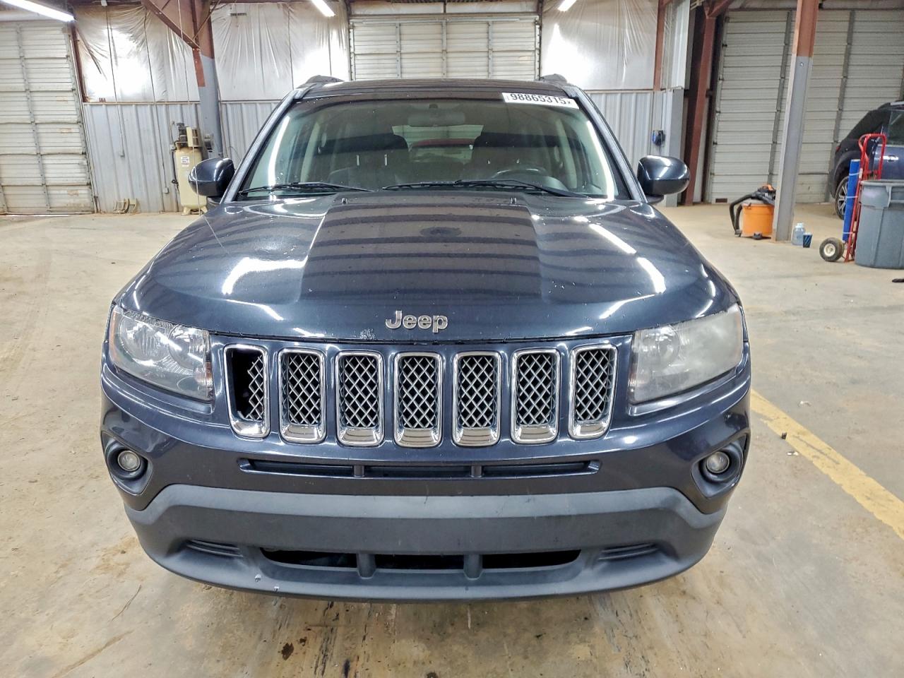 Jeep Compass Latitude Image 10