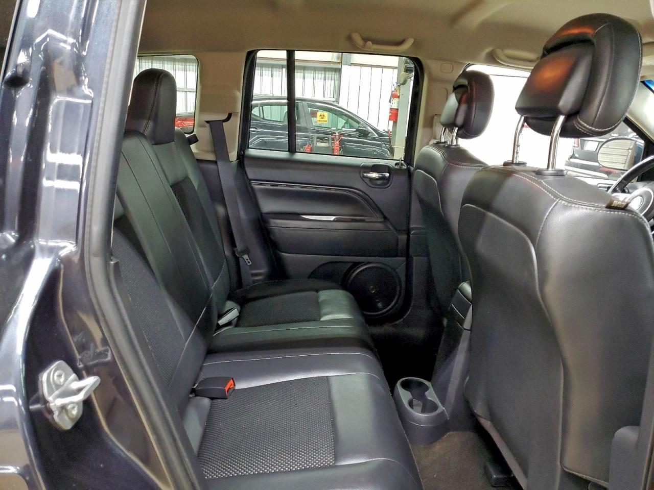 Jeep Compass Latitude Image 5