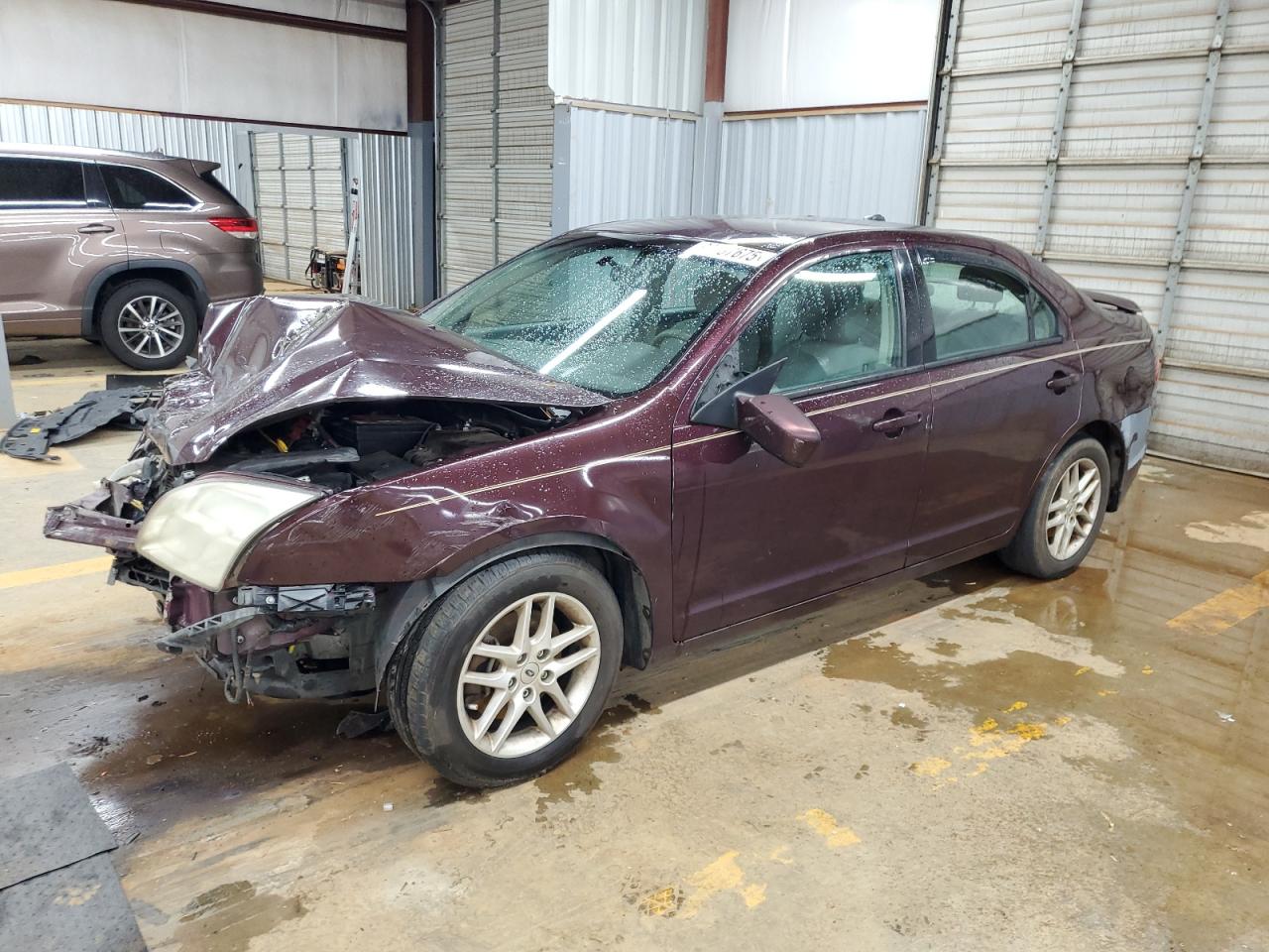 Ford Fusion S Image 1