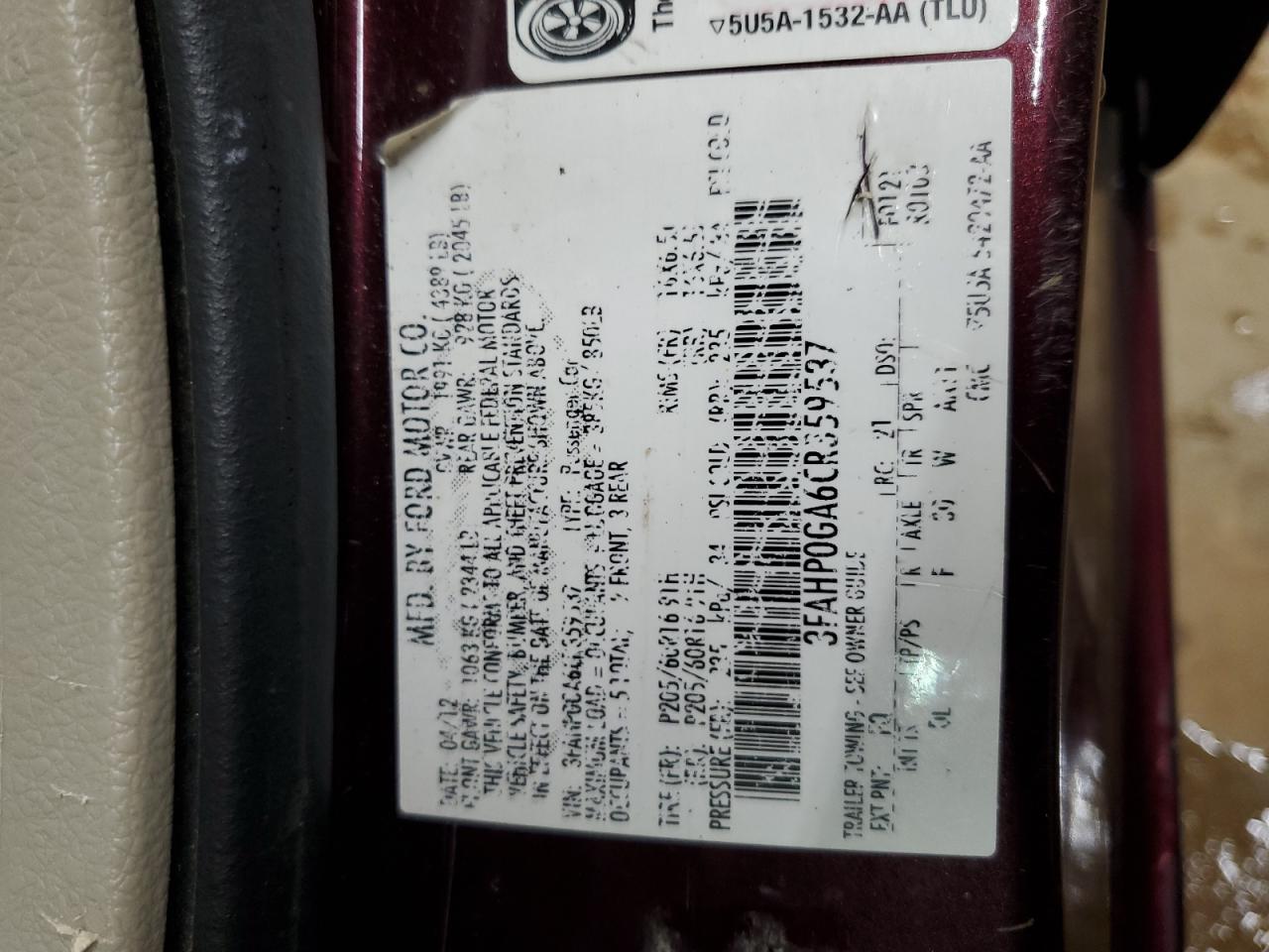 Ford Fusion S Image 10