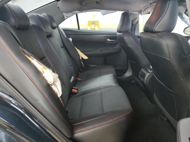 Toyota Camry Le Image 9