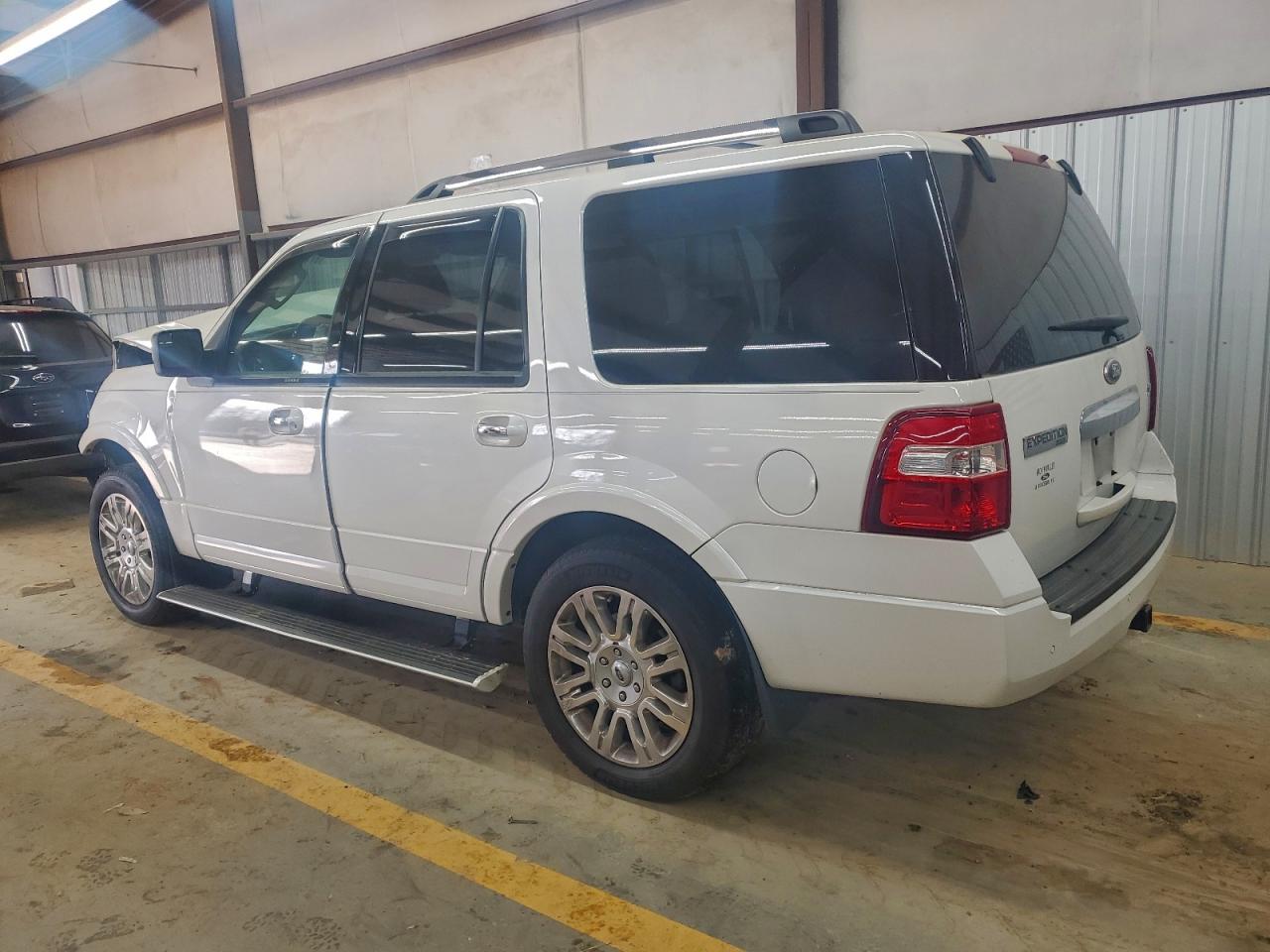 Ford Expedition Limited Image 2