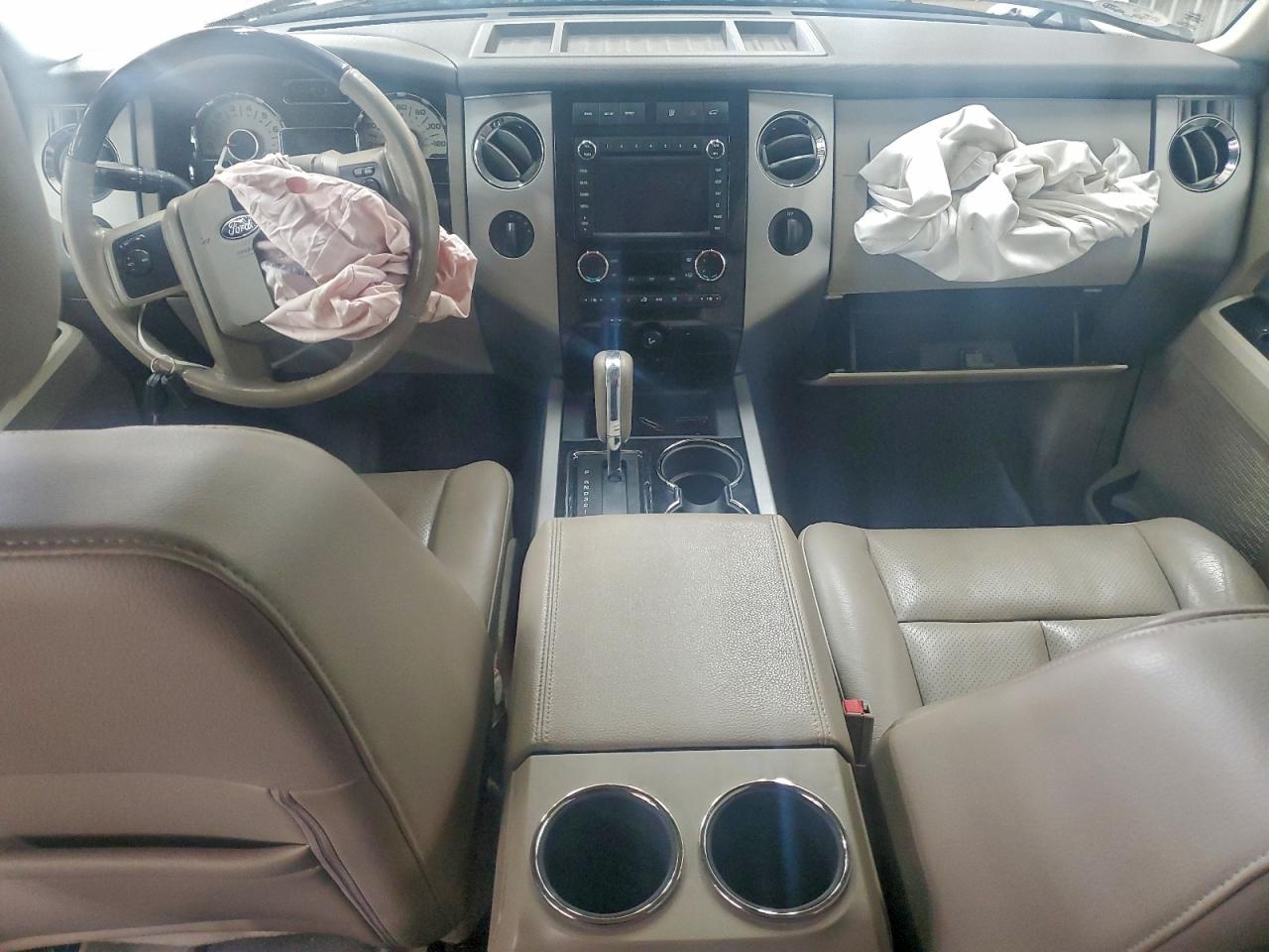 Ford Expedition Limited Image 11