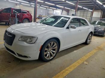  Salvage Chrysler 300