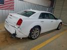 Chrysler 300 Image 2