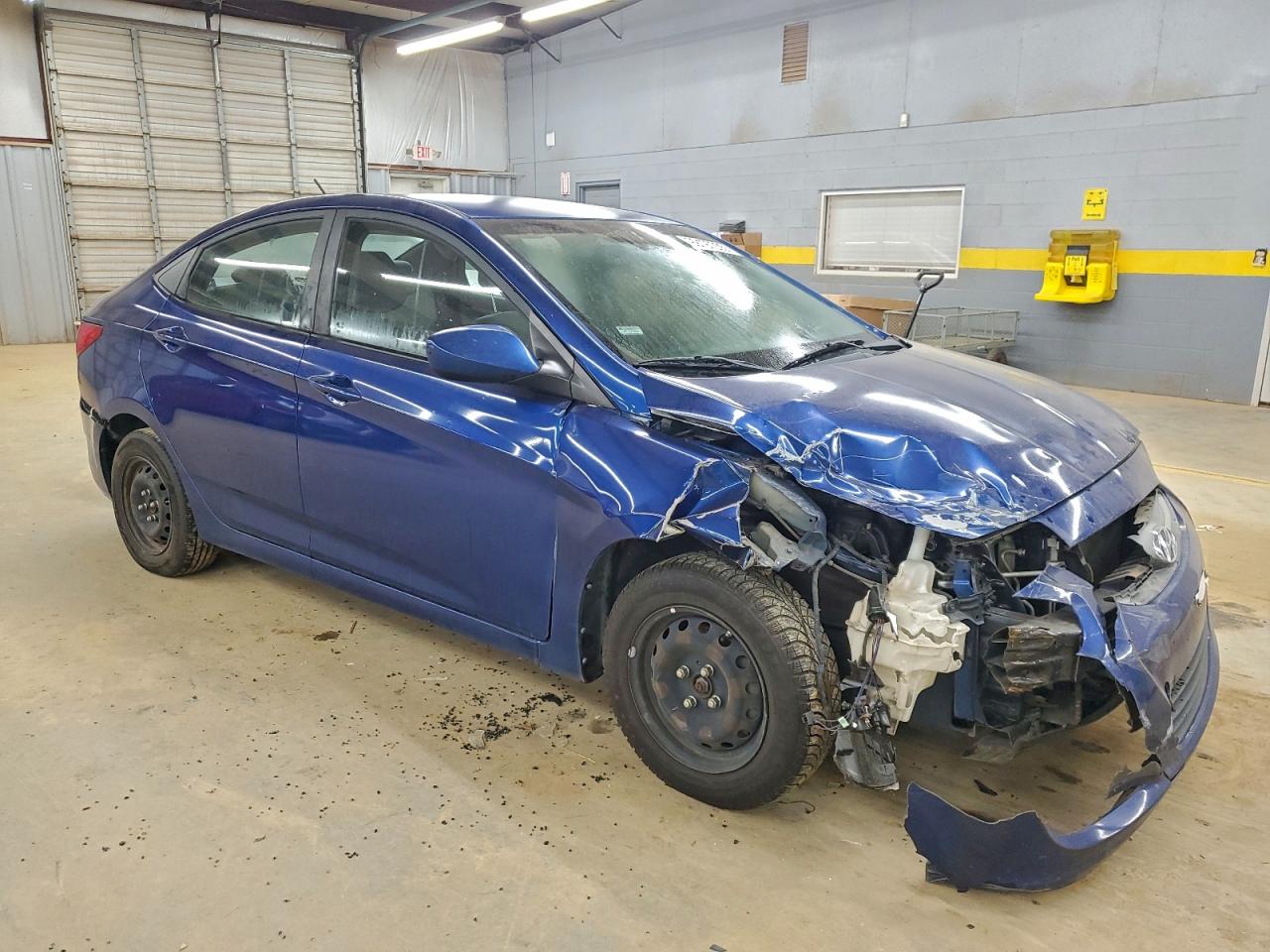 Hyundai ACCENT Se Image 3