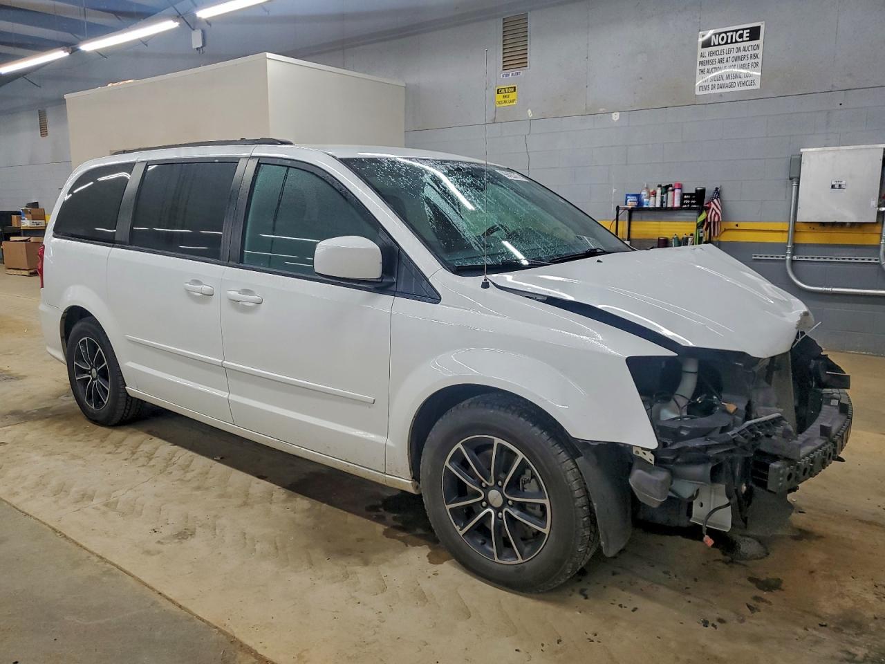 Dodge Caravan Gt Image 4