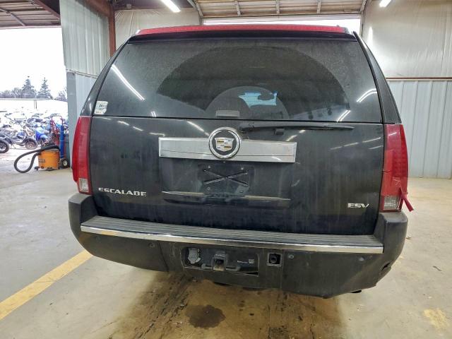 Cadillac Escalade Esv Image 13