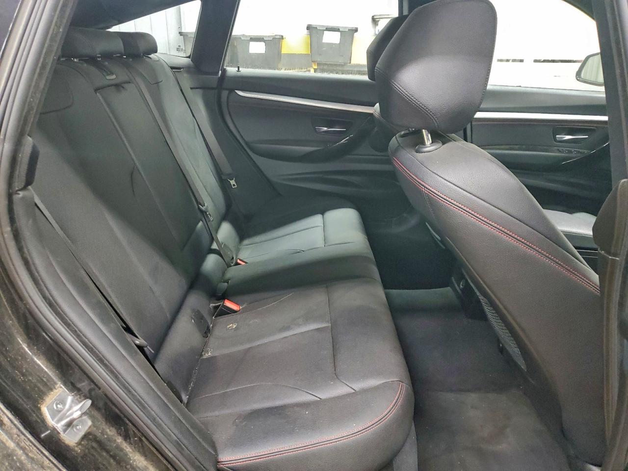 BMW 3 Series Xigt Image 12