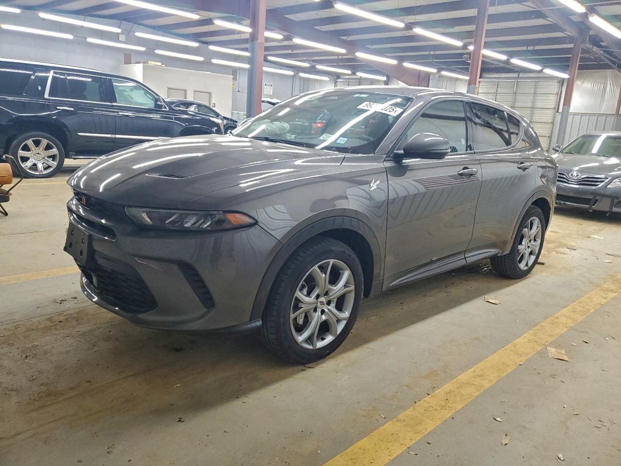 Dodge Hornet R T R/t Image 1