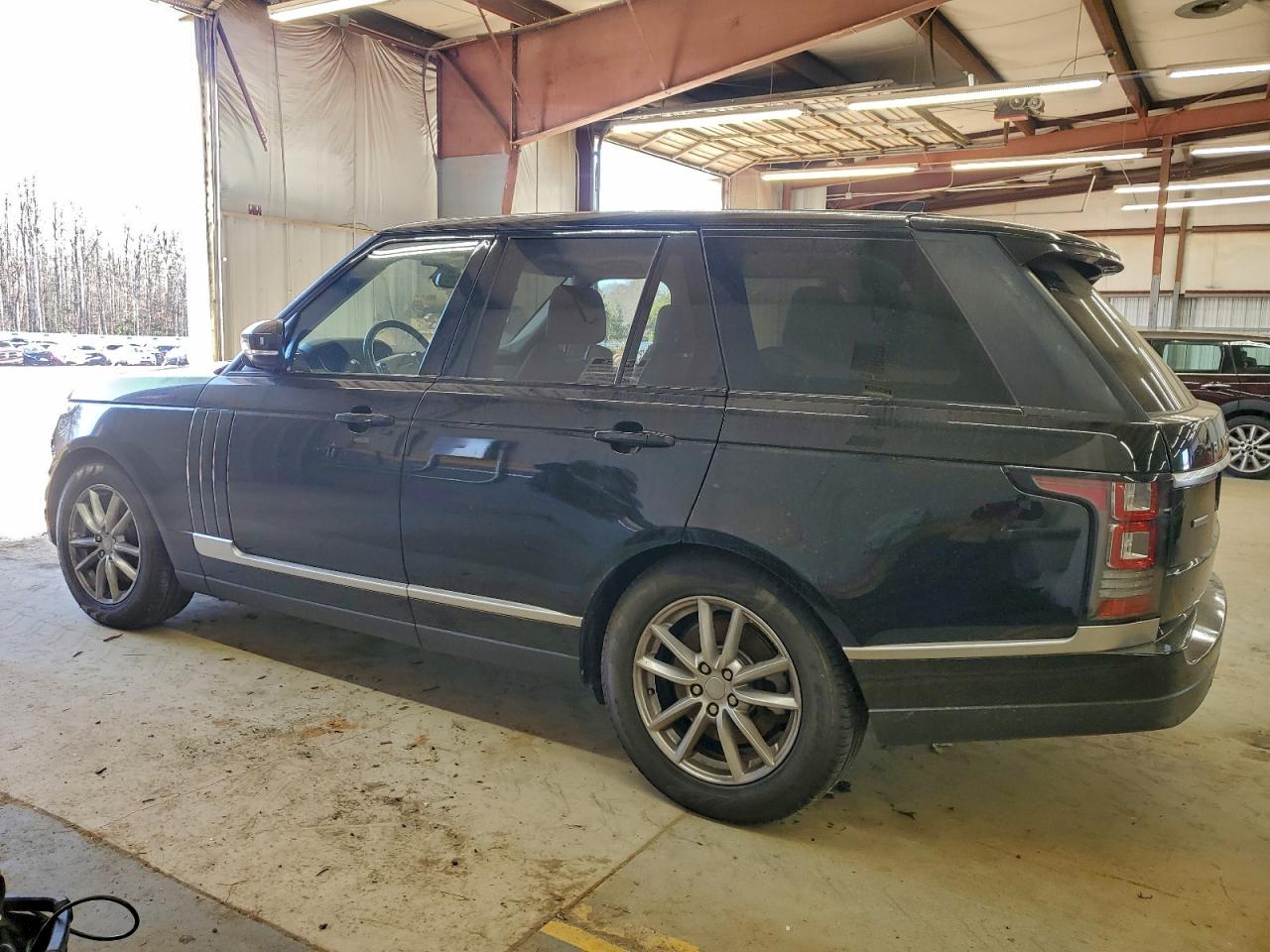 Land Rover Range Rover Image 8