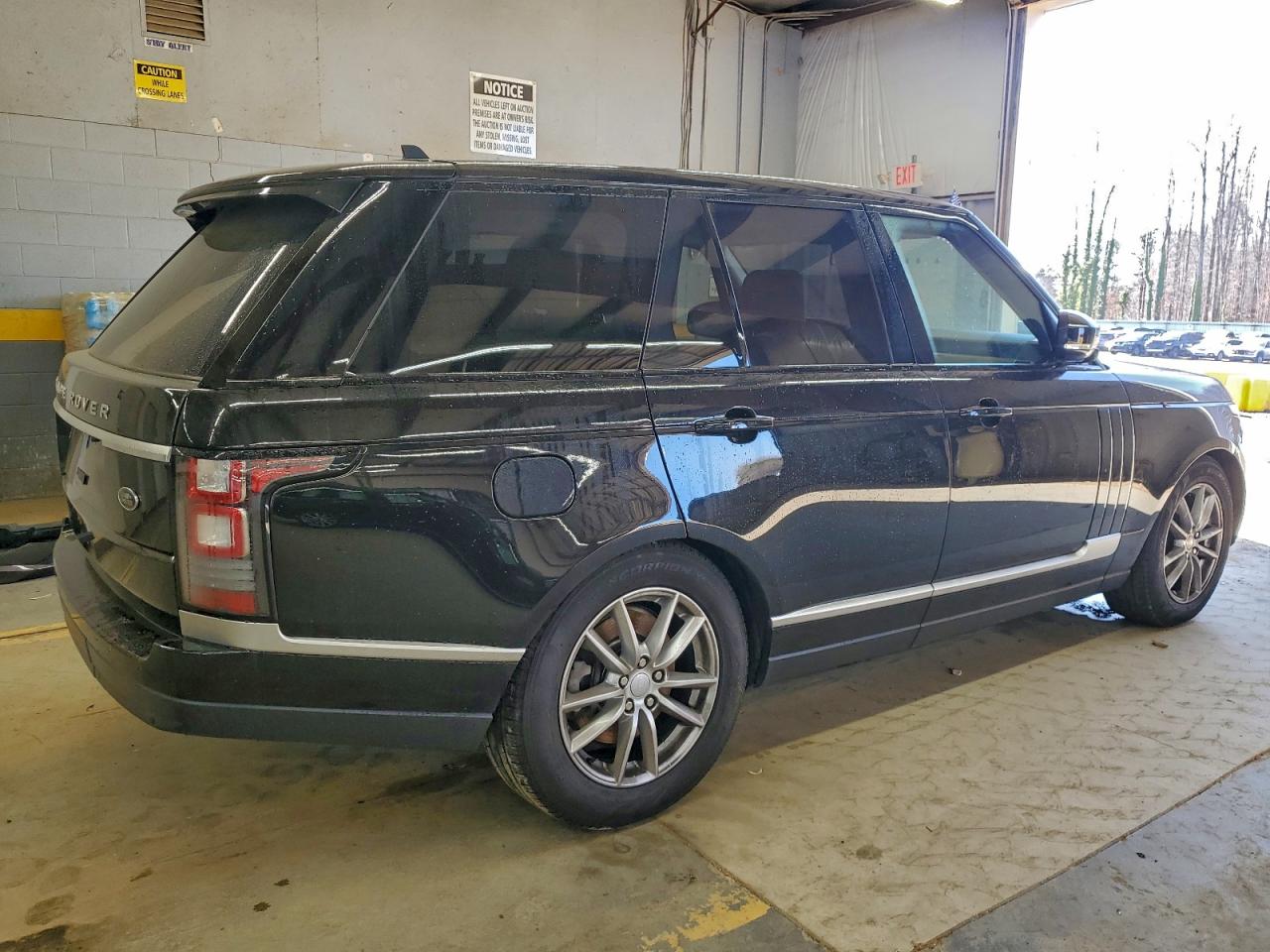 Land Rover Range Rover Image 10
