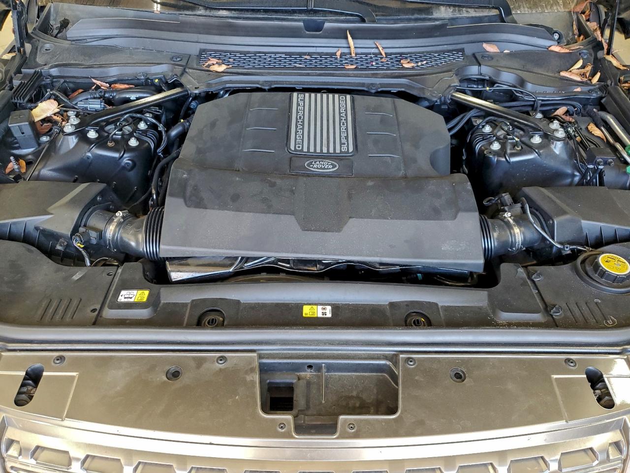 Land Rover Range Rover Image 2