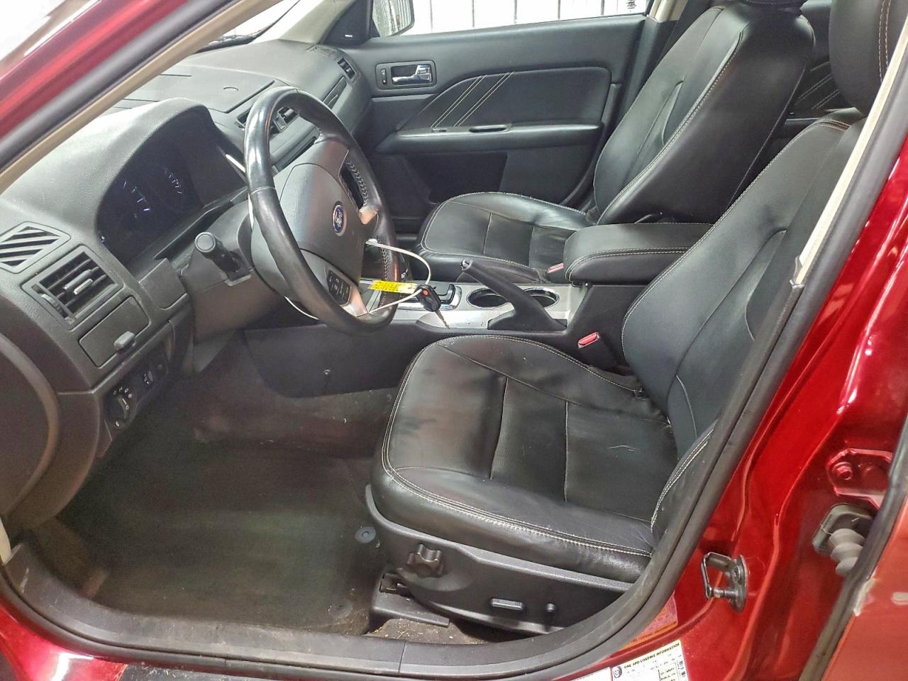 Ford Fusion Sport Image 2