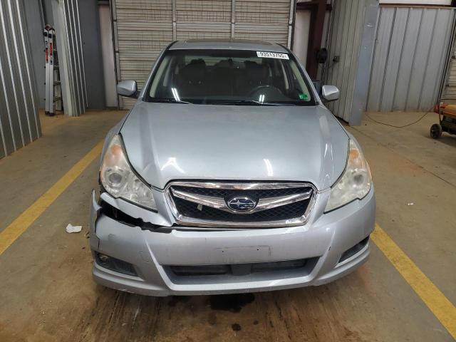 Subaru Legacy 2.5i Limited Image 3