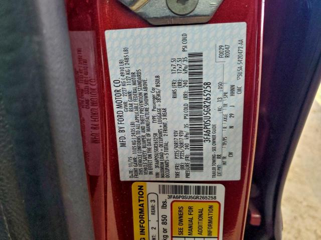 Ford Fusion Titanium Phev Image 10