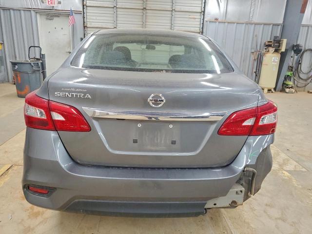 Nissan Sentra S Image 10