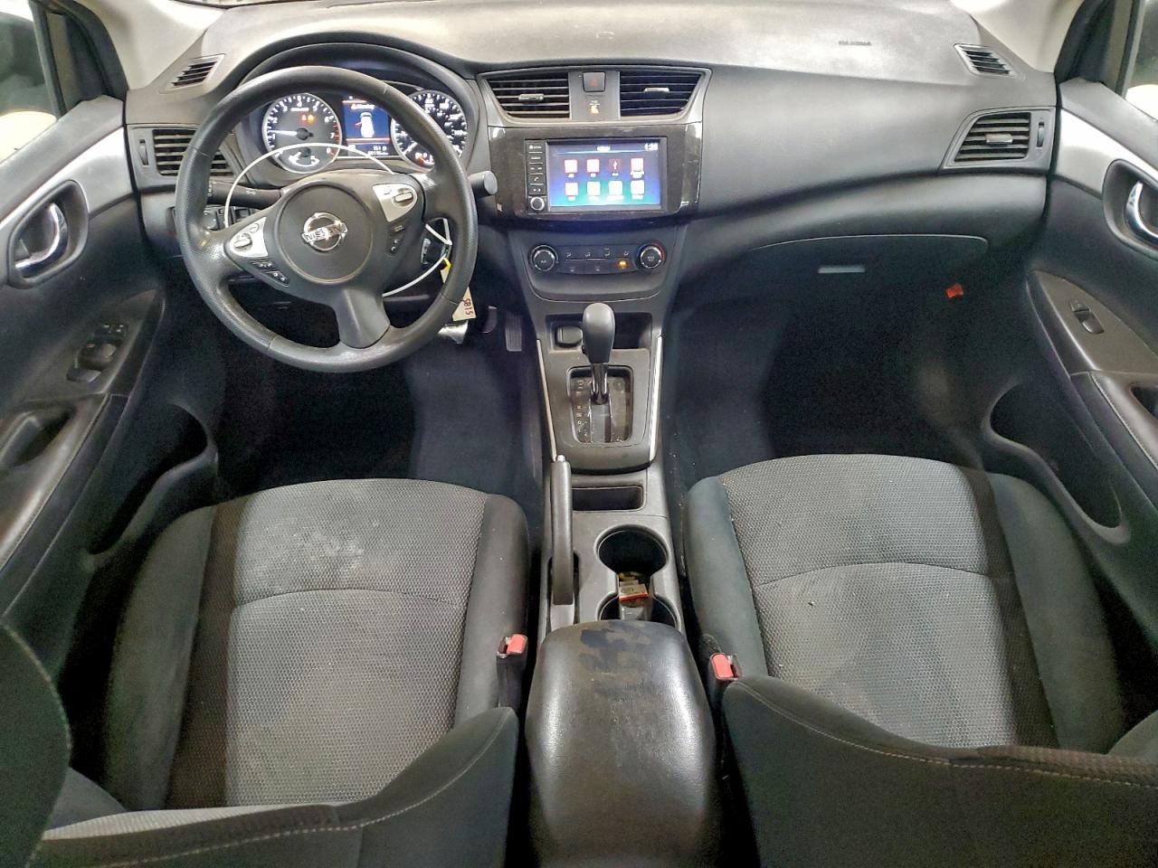 Nissan Sentra S Image 5