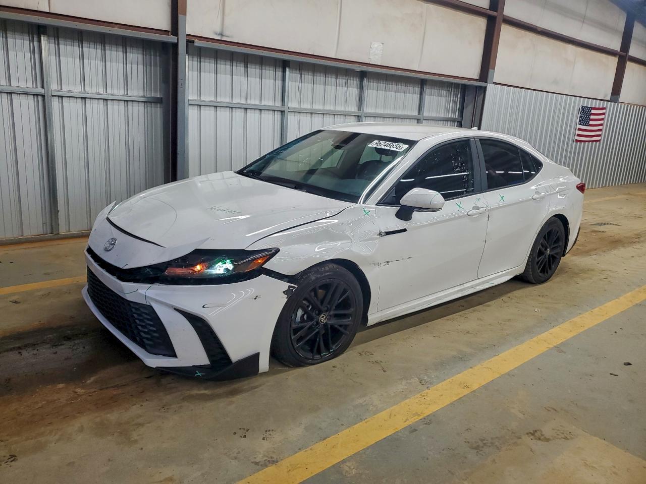 Toyota Camry Xse Image 1