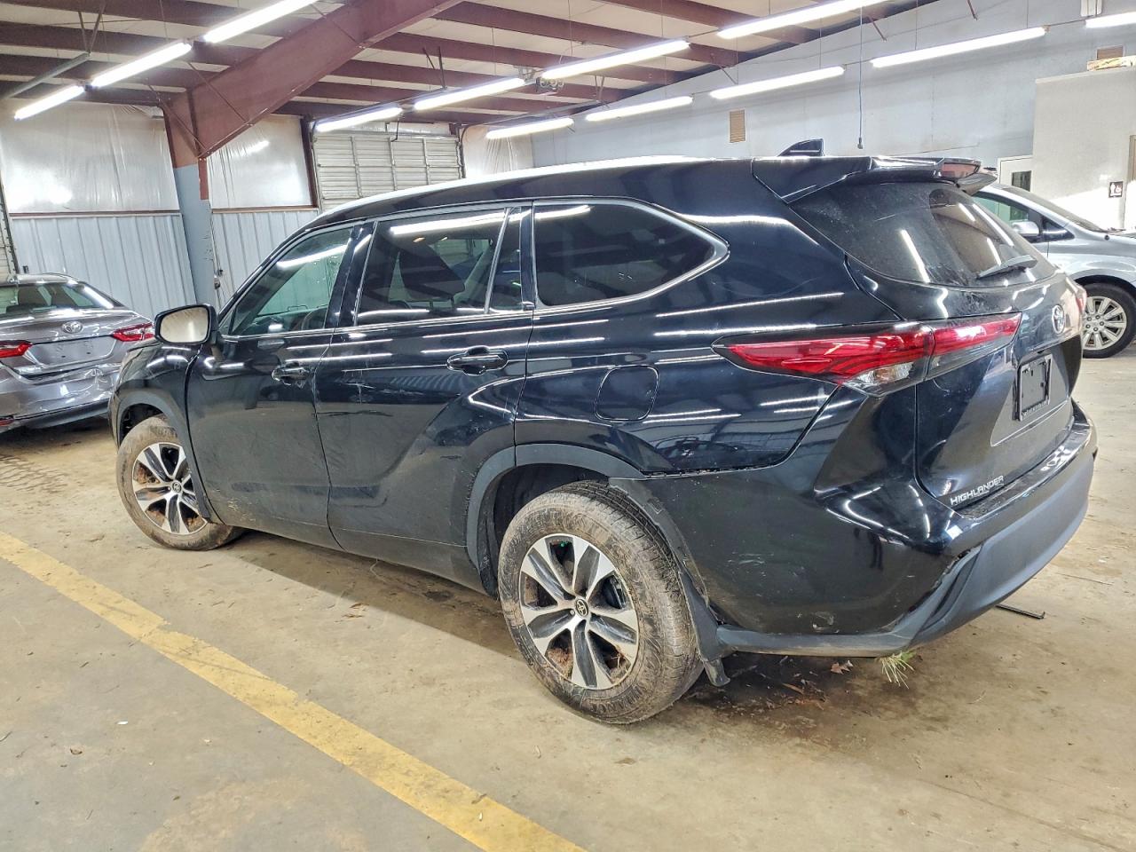 Toyota Highlander Xle Image 6