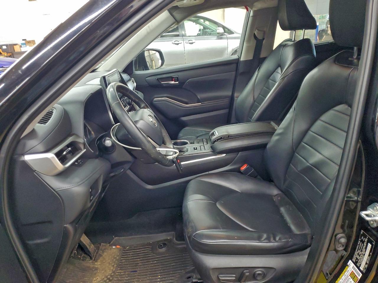 Toyota Highlander Xle Image 7