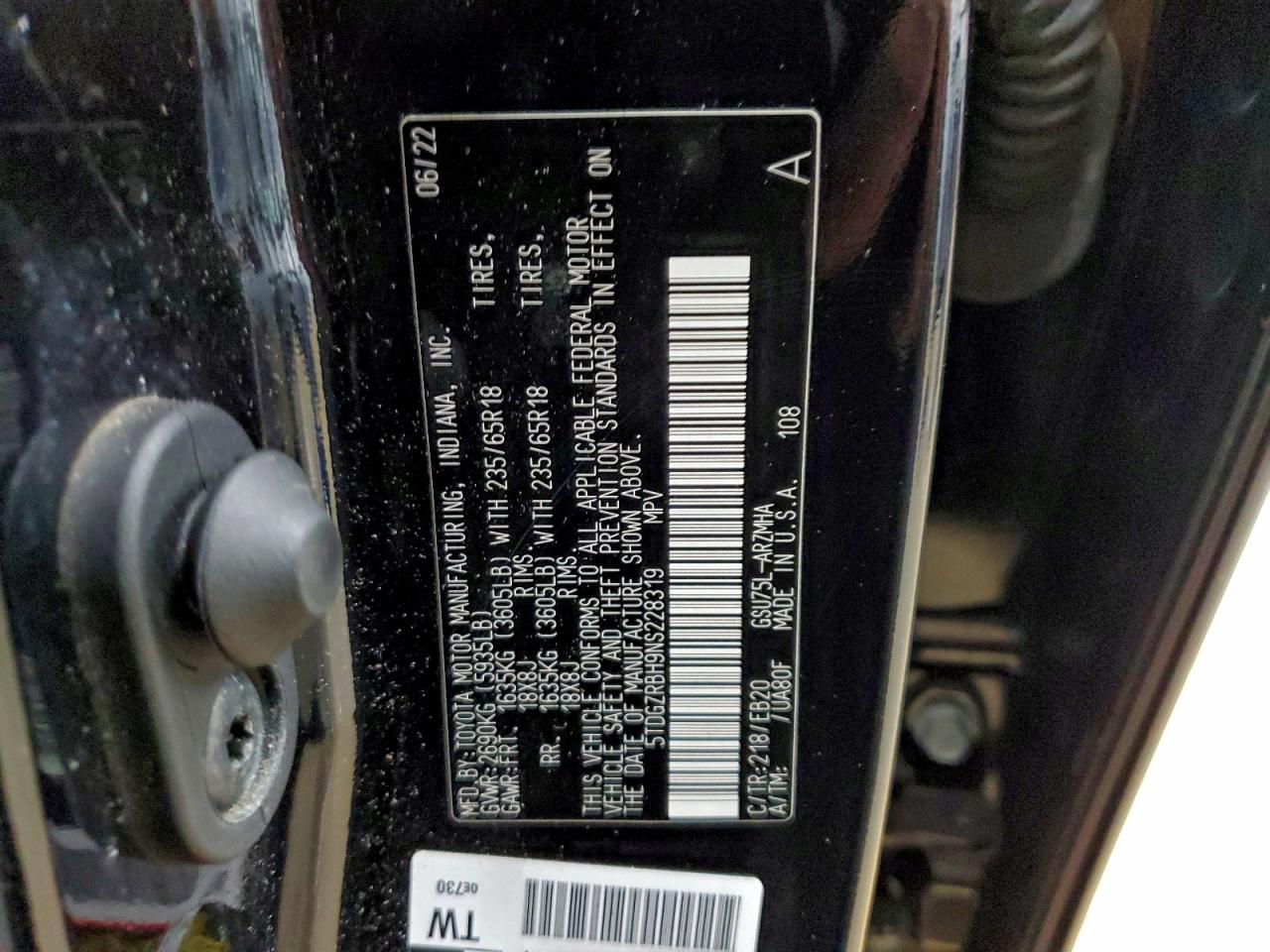 Toyota Highlander Xle Image 2