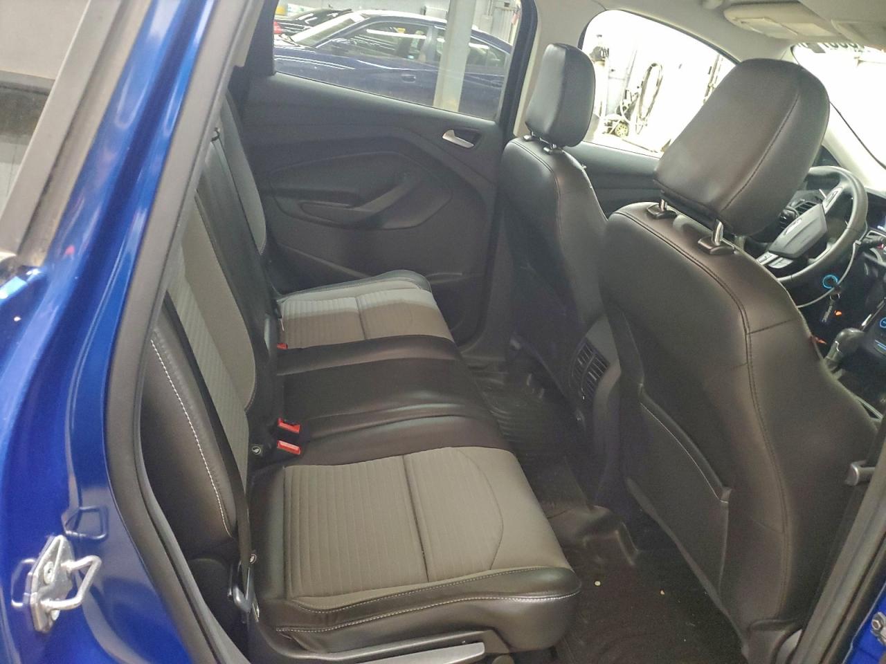 Ford Escape Se Image 10