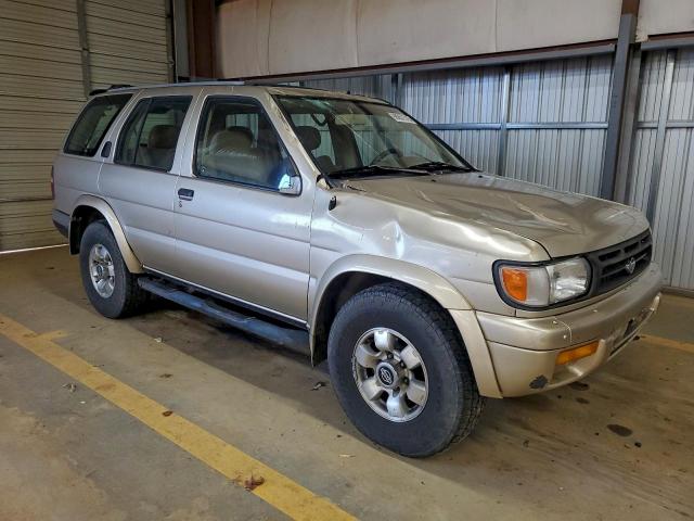 Nissan Pathfinder Xe Image 10