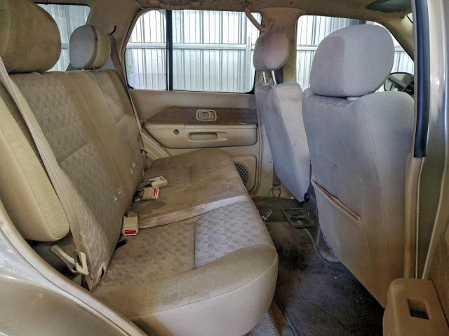 Nissan Pathfinder Xe Image 9