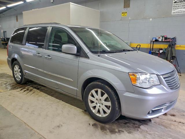 Chrysler Minivan Touring Image 5