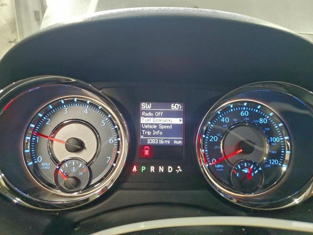 Chrysler Minivan Touring Image 10