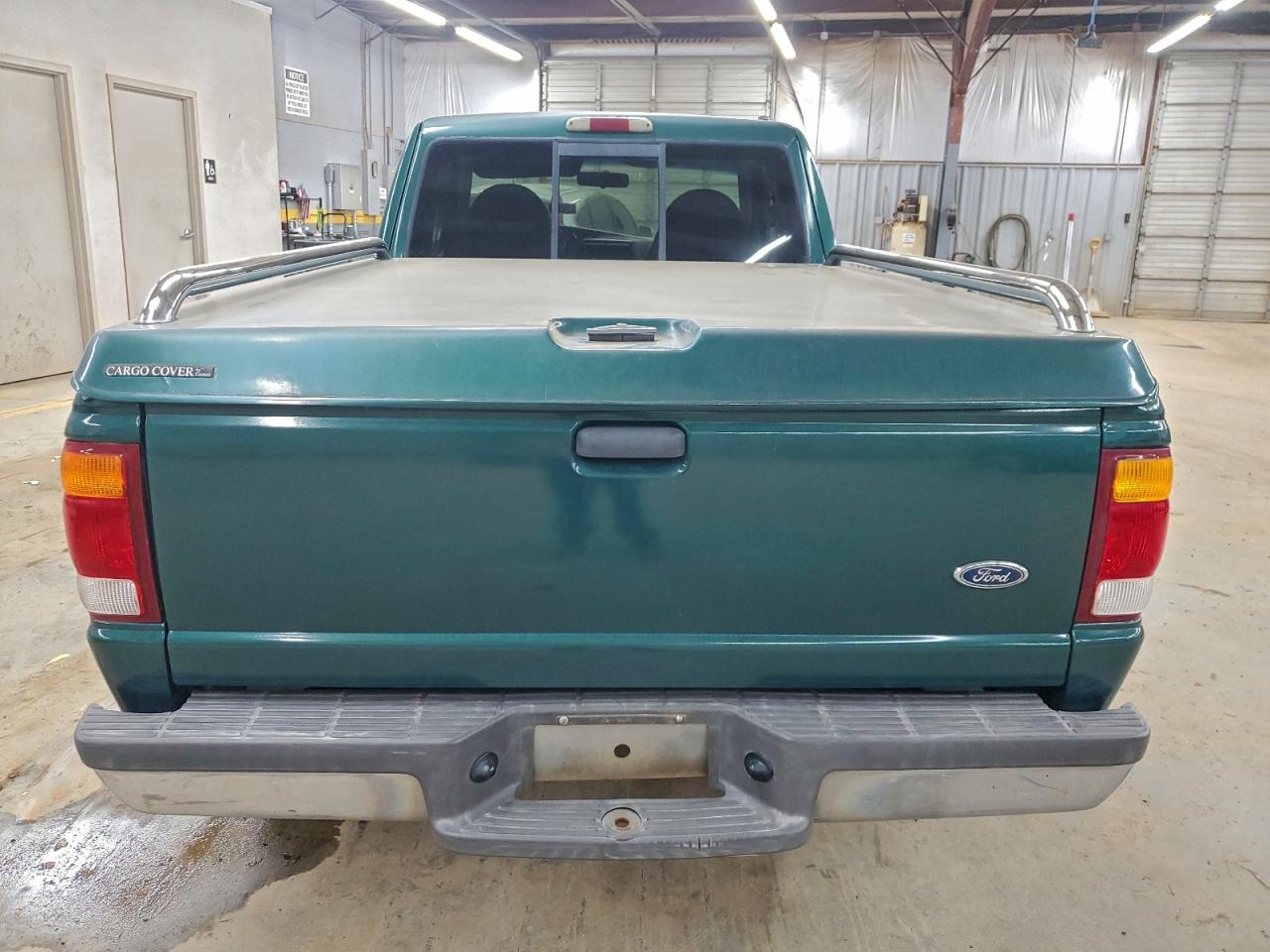 Ford Ranger Super Cab Image 3