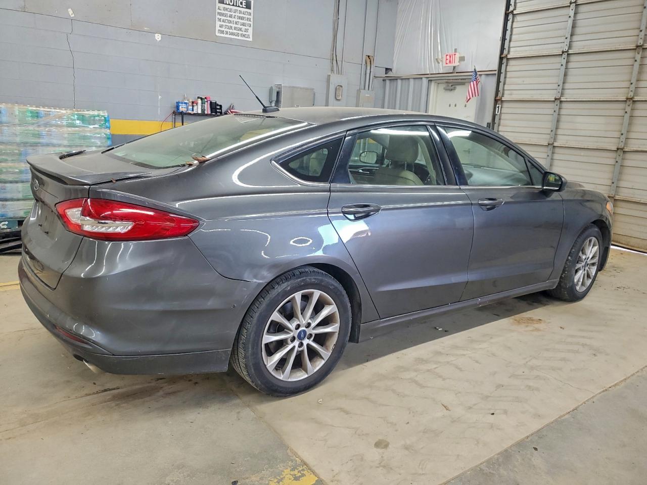 Ford Fusion Se Image 3