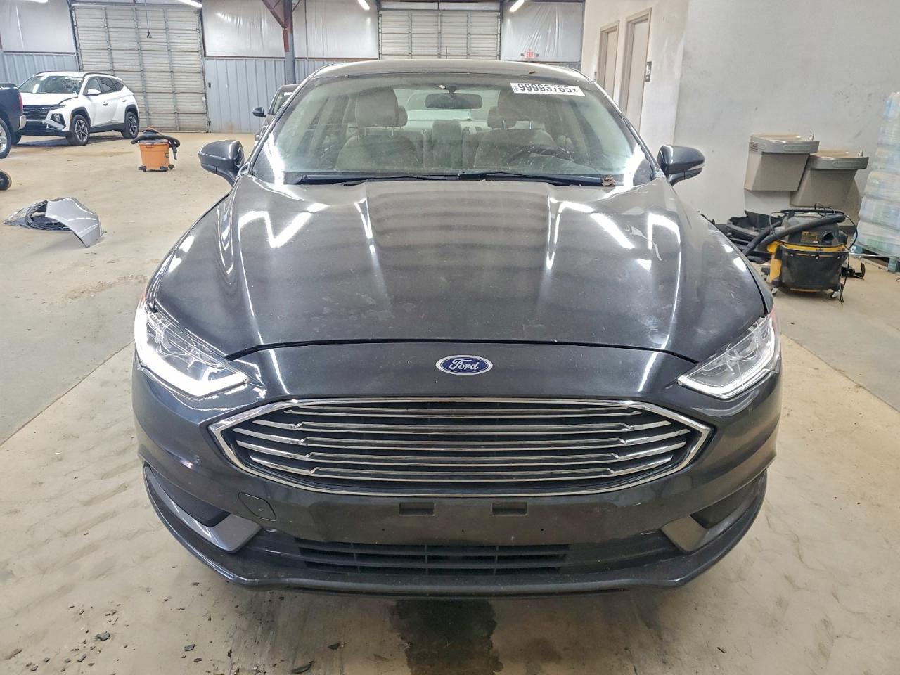 Ford Fusion Se Image 4