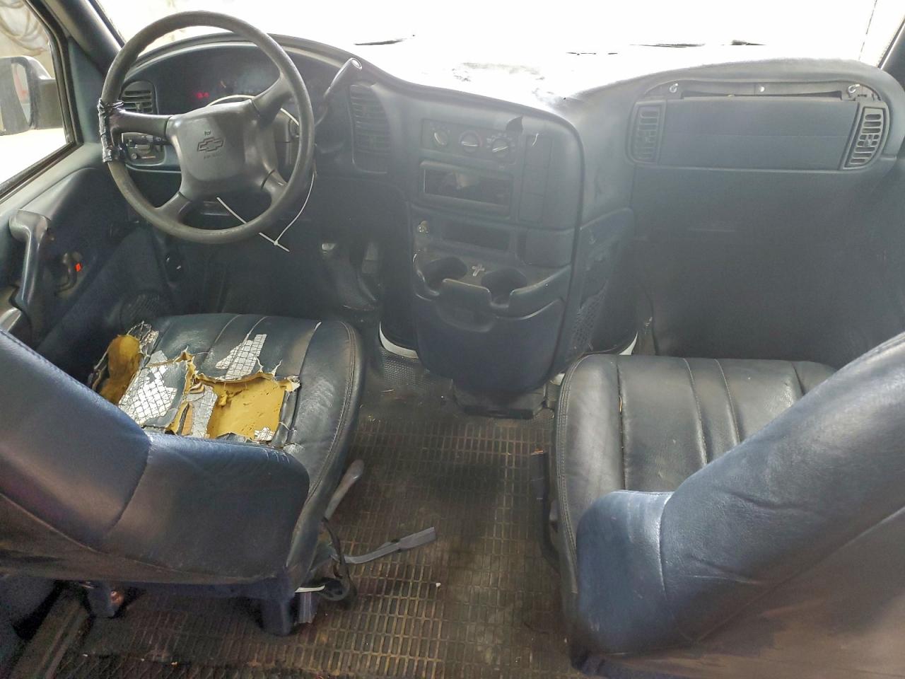 Chevrolet Astro Image 9